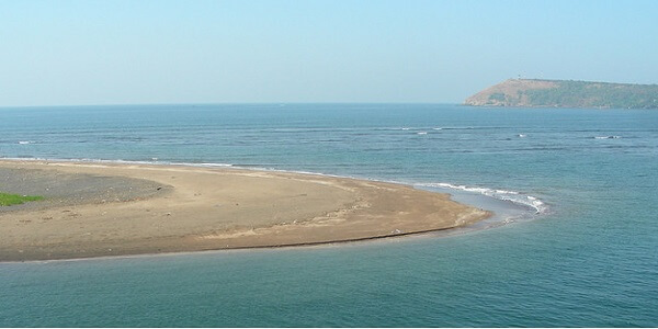 bhatey Beach Lanja